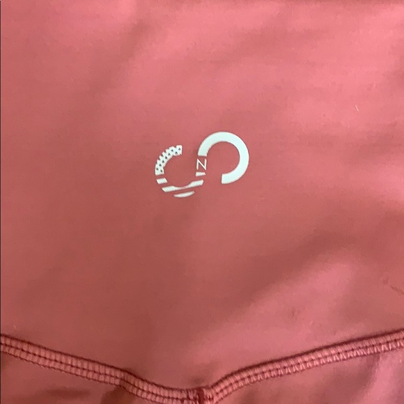 Curves N Combatboots Berry Leggings- No pockets - Picture 5 of 7